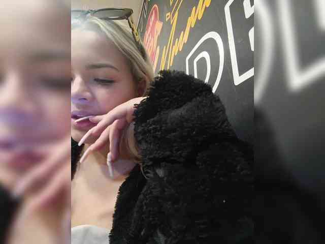 Aisha-engel webcam