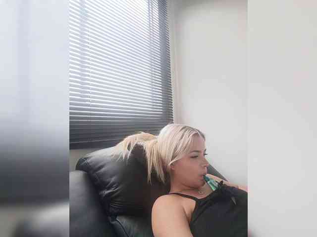 Aisha-engel webcam