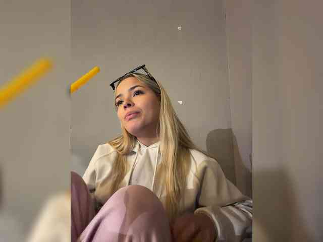 Aisha-engel webcam