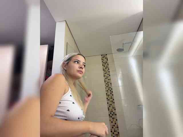 Aisha-engel webcam