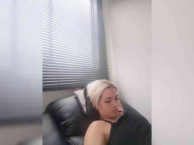 Aisha-engel webcam