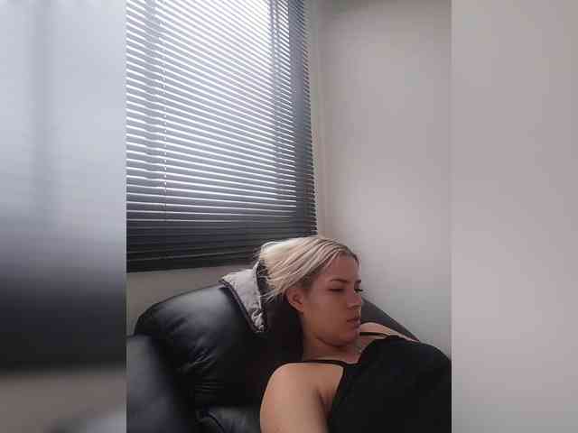 Aisha-engel webcam