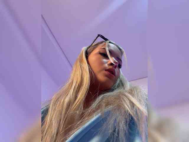 Aisha-engel webcam