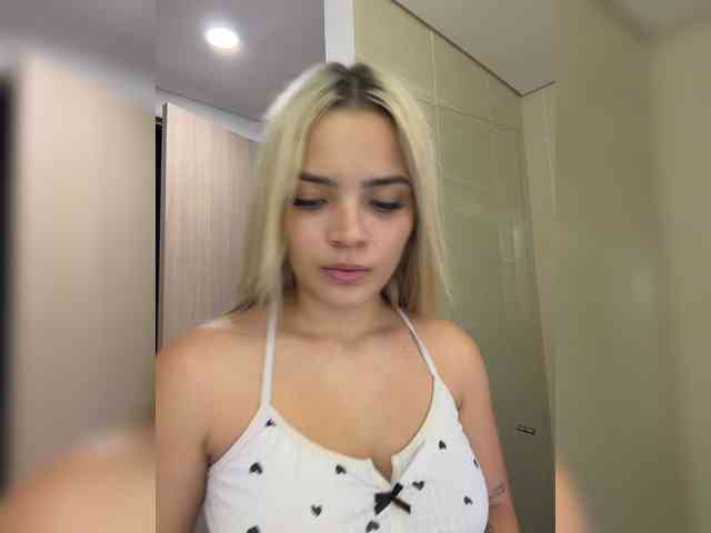 Aisha-engel webcam