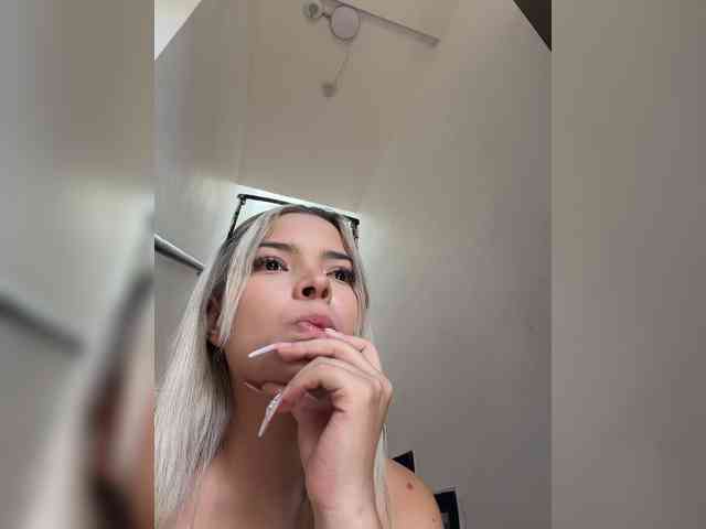 Aisha-engel webcam