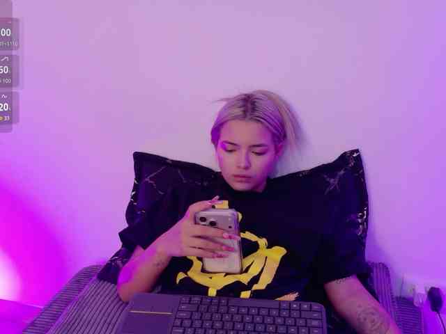 Aisha-engel webcam