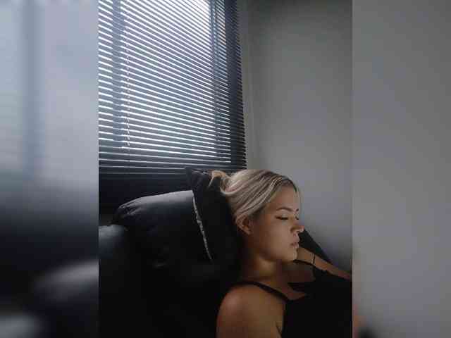 Aisha-engel webcam