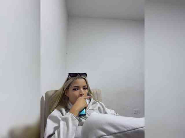 Aisha-engel Live Webcam on BongaCams