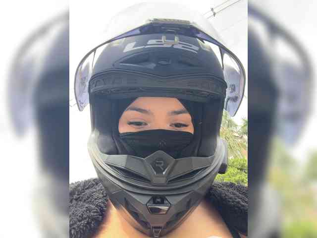 Modelo: Aisha-engel