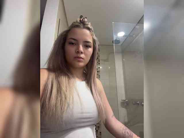 Aisha-engel webcam