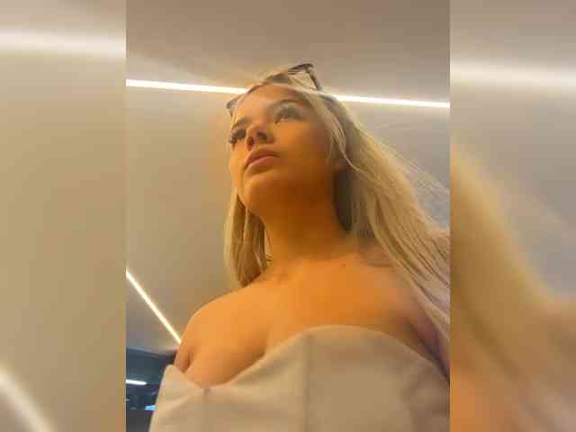 Aisha-engel webcam