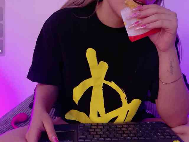 Aisha-engel webcam