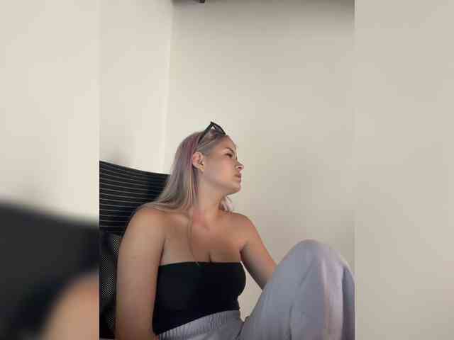 Aisha-engel webcam