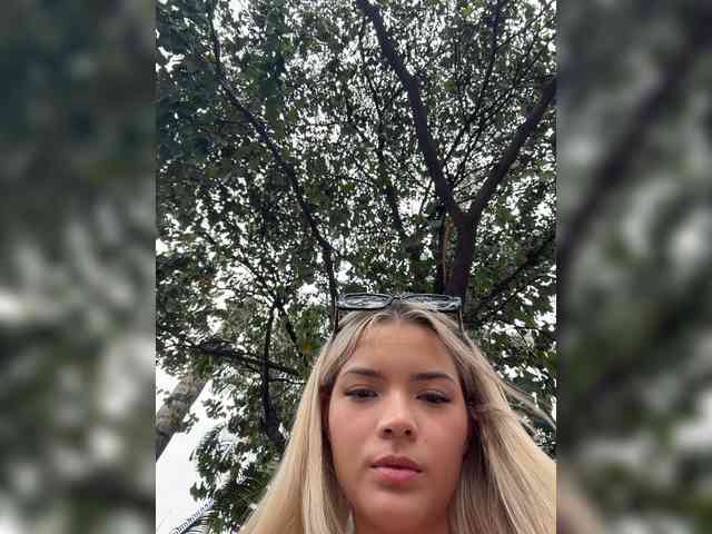 Aisha-engel webcam