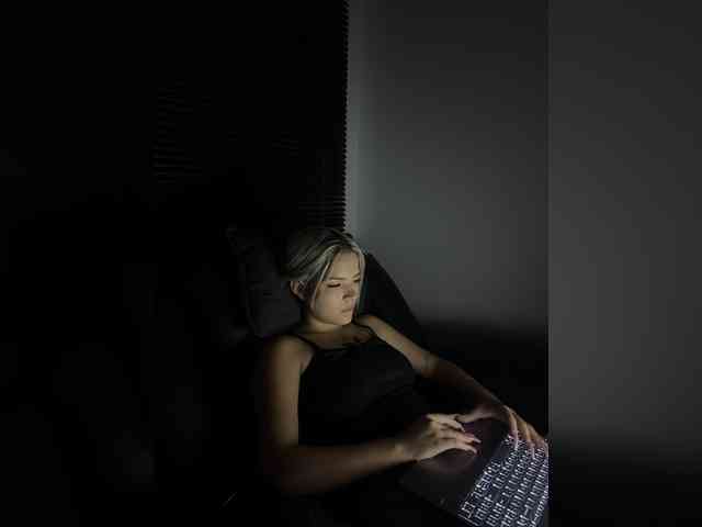 Aisha-engel webcam