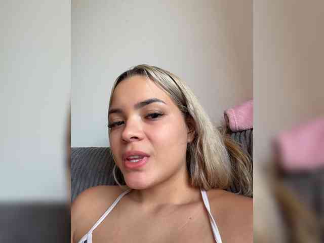 Aisha-engel webcam