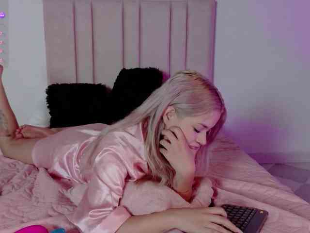 Aisha-engel webcam