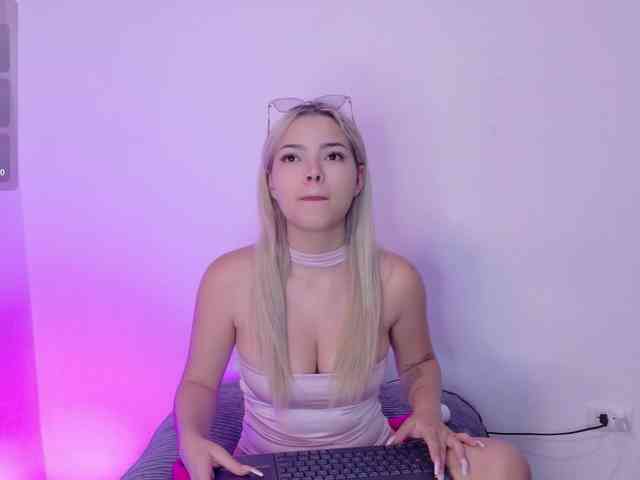 Aisha-engel webcam