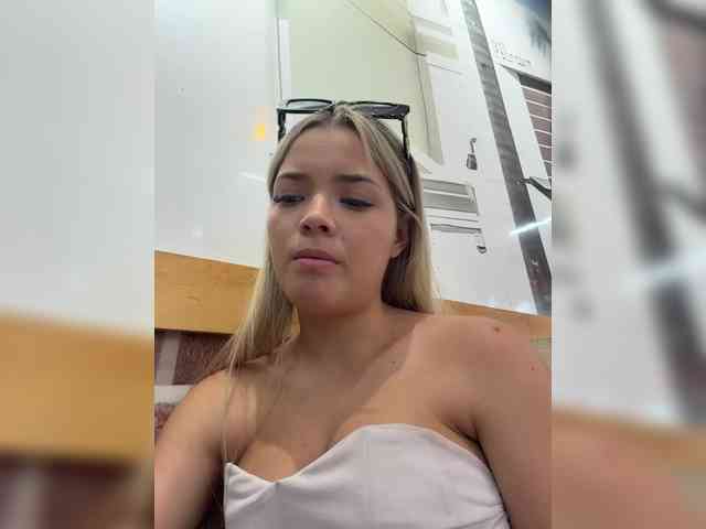 Aisha-engel webcam