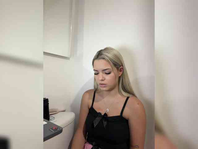 Aisha-engel webcam