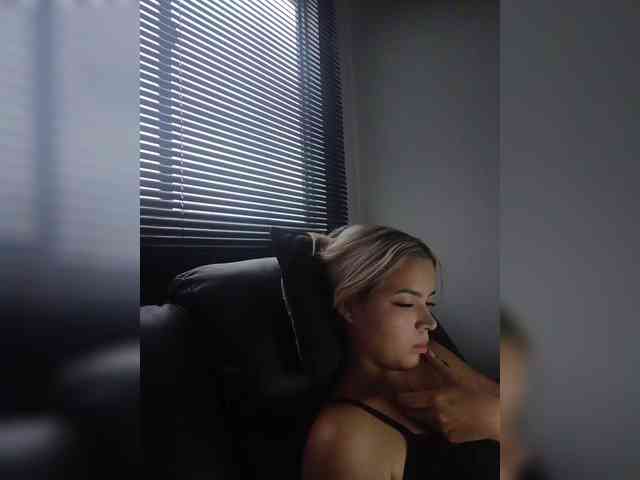 Aisha-engel webcam