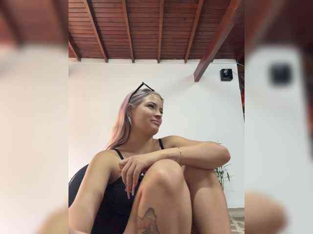 Aisha-engel webcam
