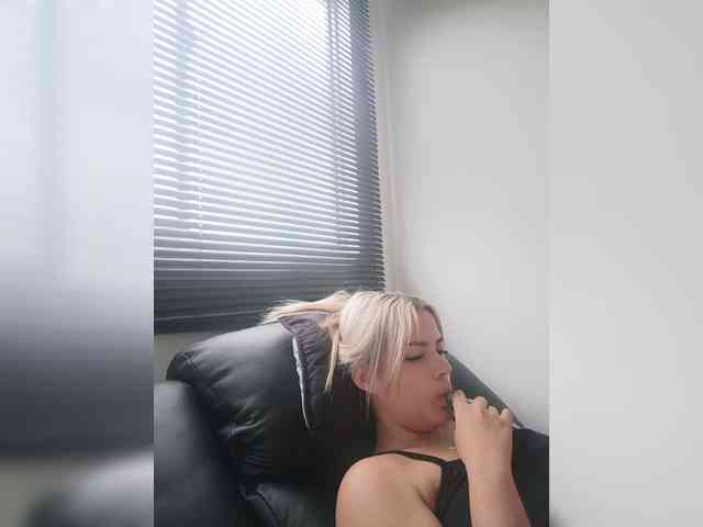 Aisha-engel webcam