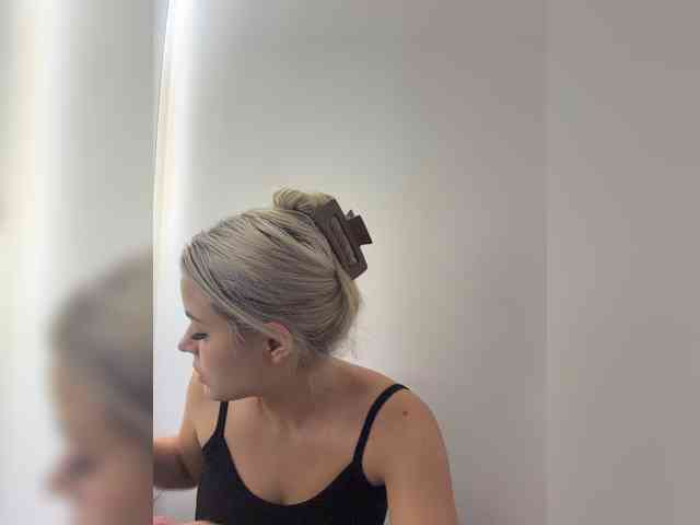 Aisha-engel webcam