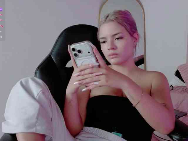 Aisha-engel webcam