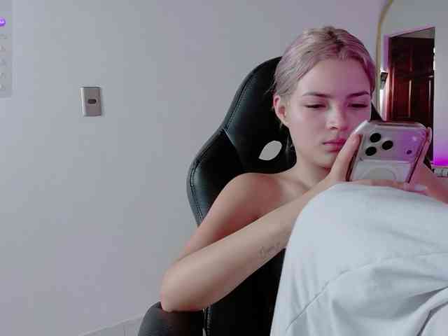 Aisha-engel webcam
