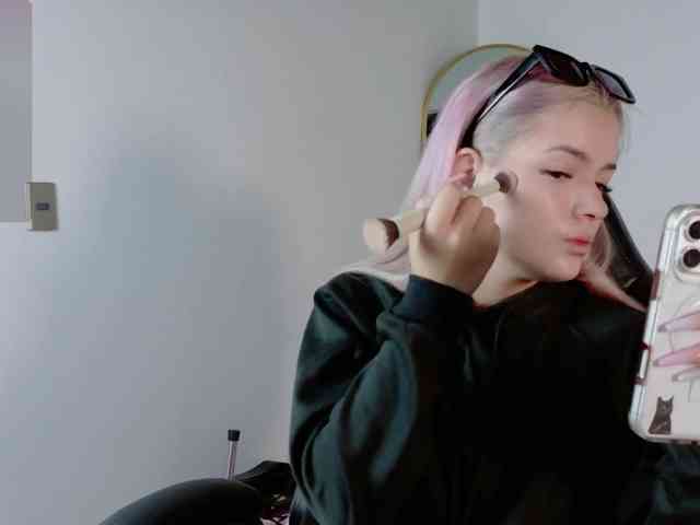Aisha-engel webcam