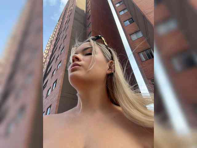 Aisha-engel webcam