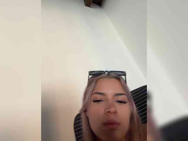 Aisha-engel webcam