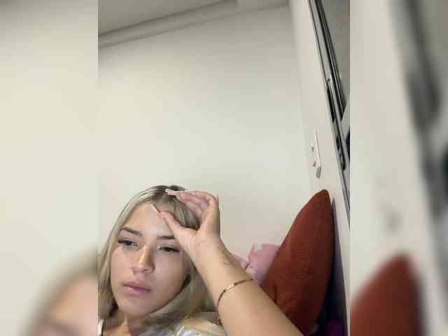 Aisha-engel Live Webcam on BongaCams