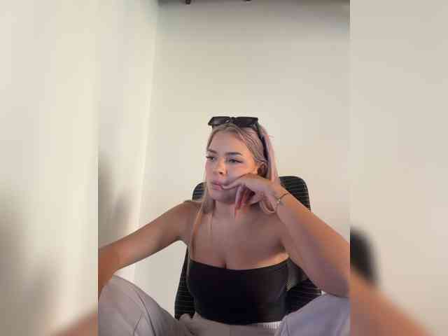 Aisha-engel webcam