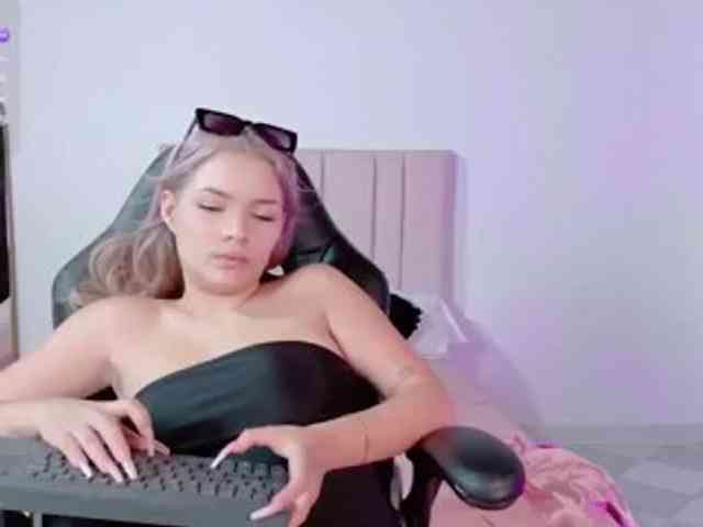 Aisha-engel webcam