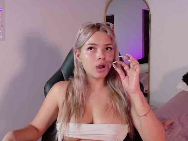Aisha-engel Aisha-engel