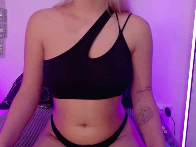 Aisha-engel webcam