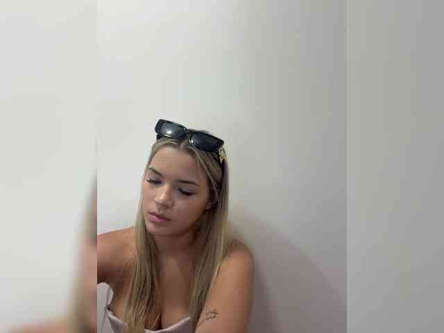 Aisha-engel webcam