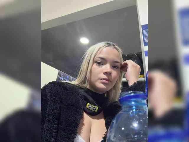Aisha-engel webcam