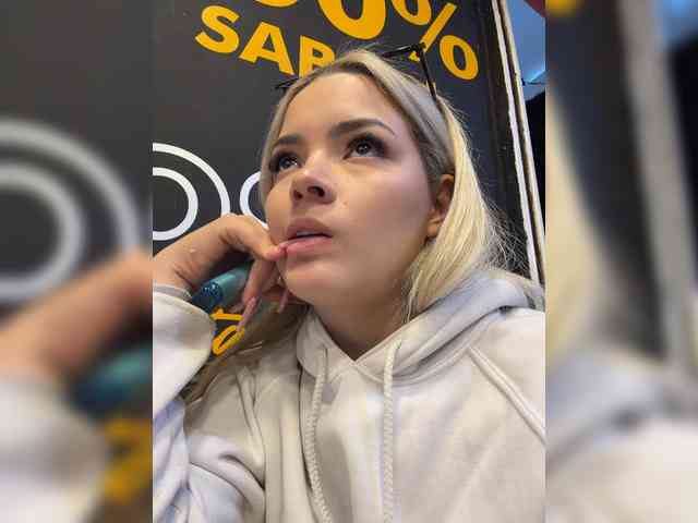 Aisha-engel webcam