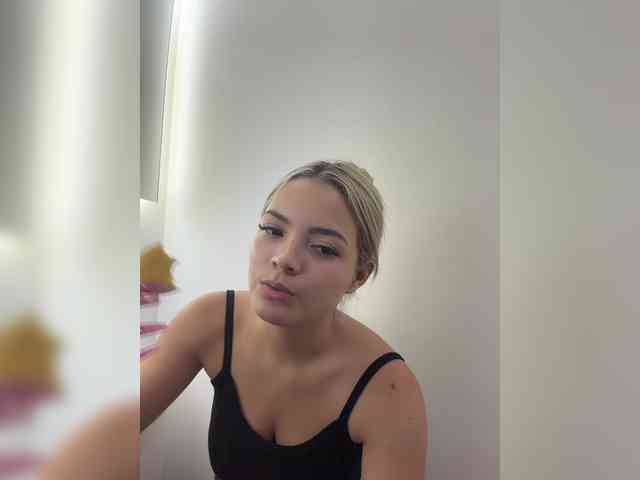 Aisha-engel webcam