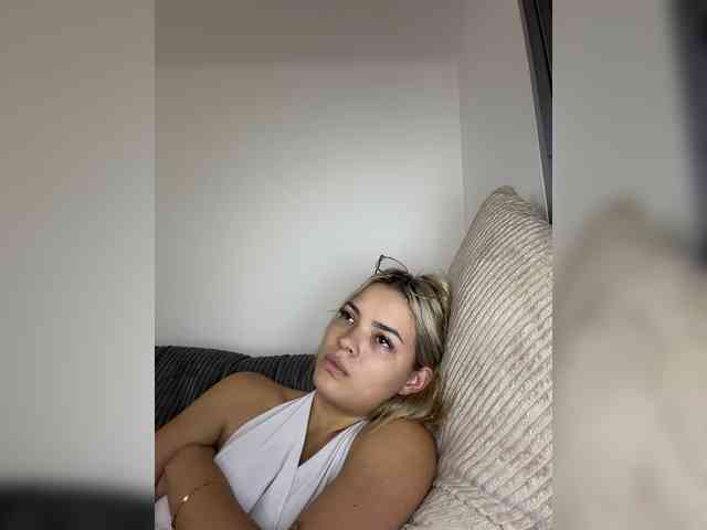 Aisha-engel webcam
