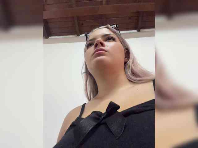 Aisha-engel webcam