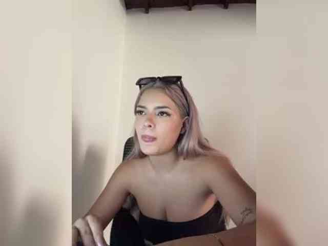 Aisha-engel webcam