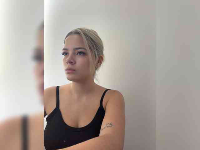 Aisha-engel webcam