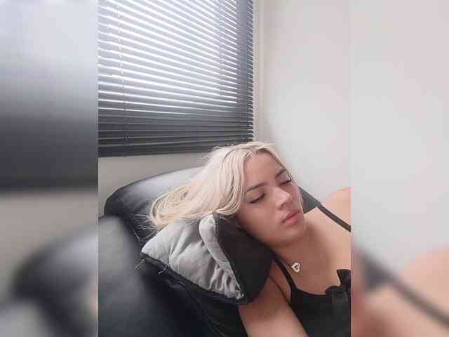 Aisha-engel webcam