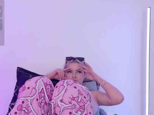 Aisha-engel webcam