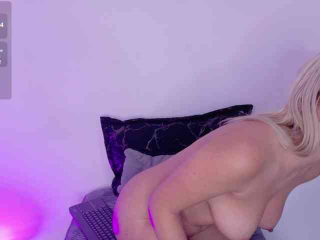 Aisha-engel webcam