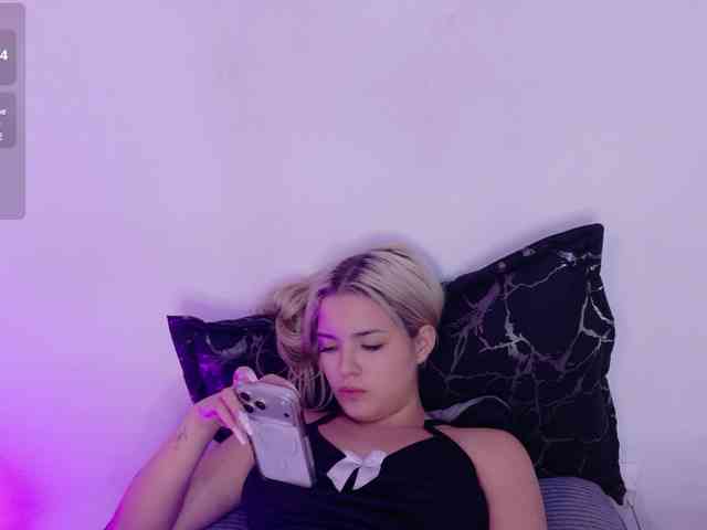 Aisha-engel webcam